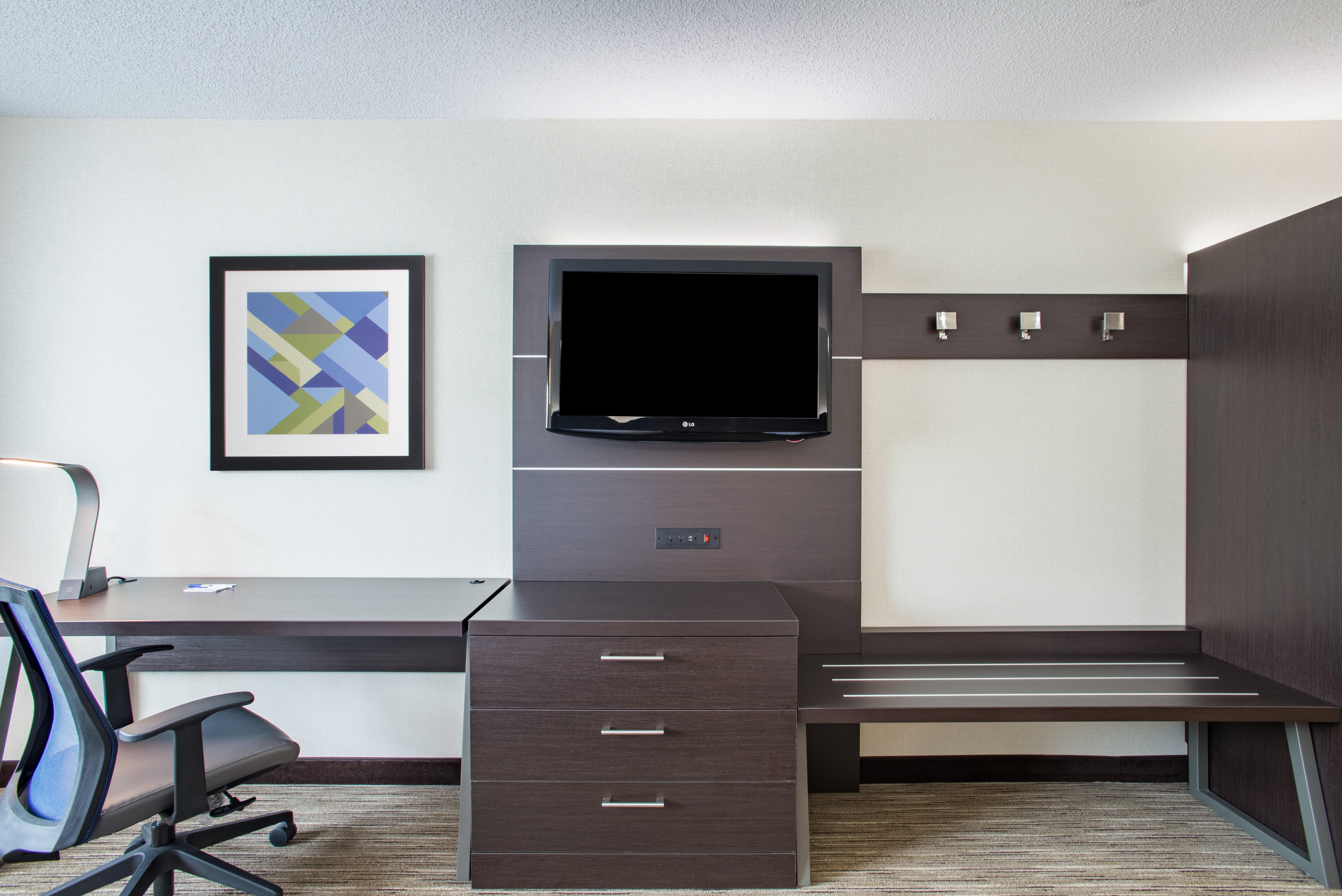 Holiday Inn Express Hotel & Suites Boston - Marlboro By Ihg Hudson Exterior photo
