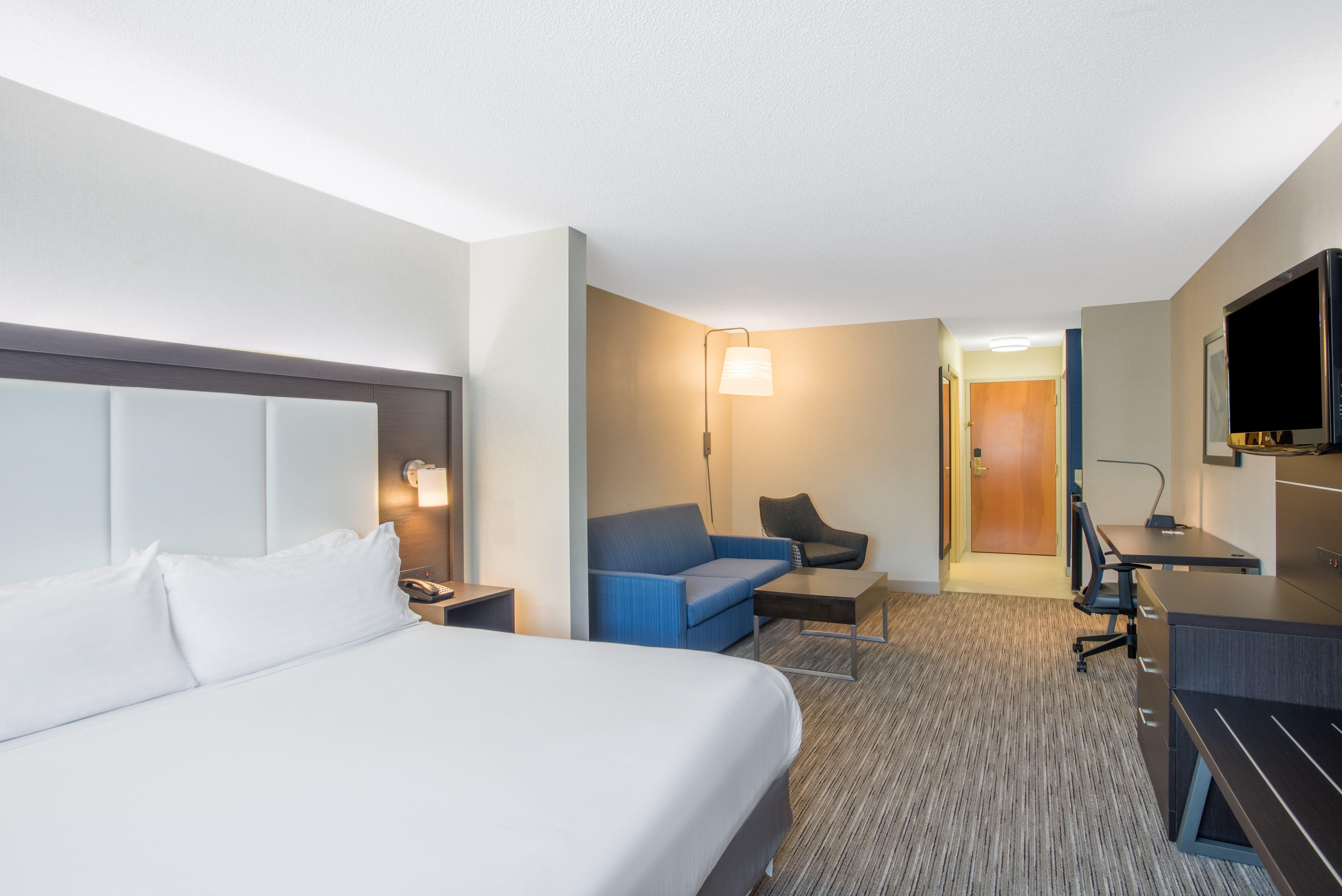Holiday Inn Express Hotel & Suites Boston - Marlboro By Ihg Hudson Exterior photo