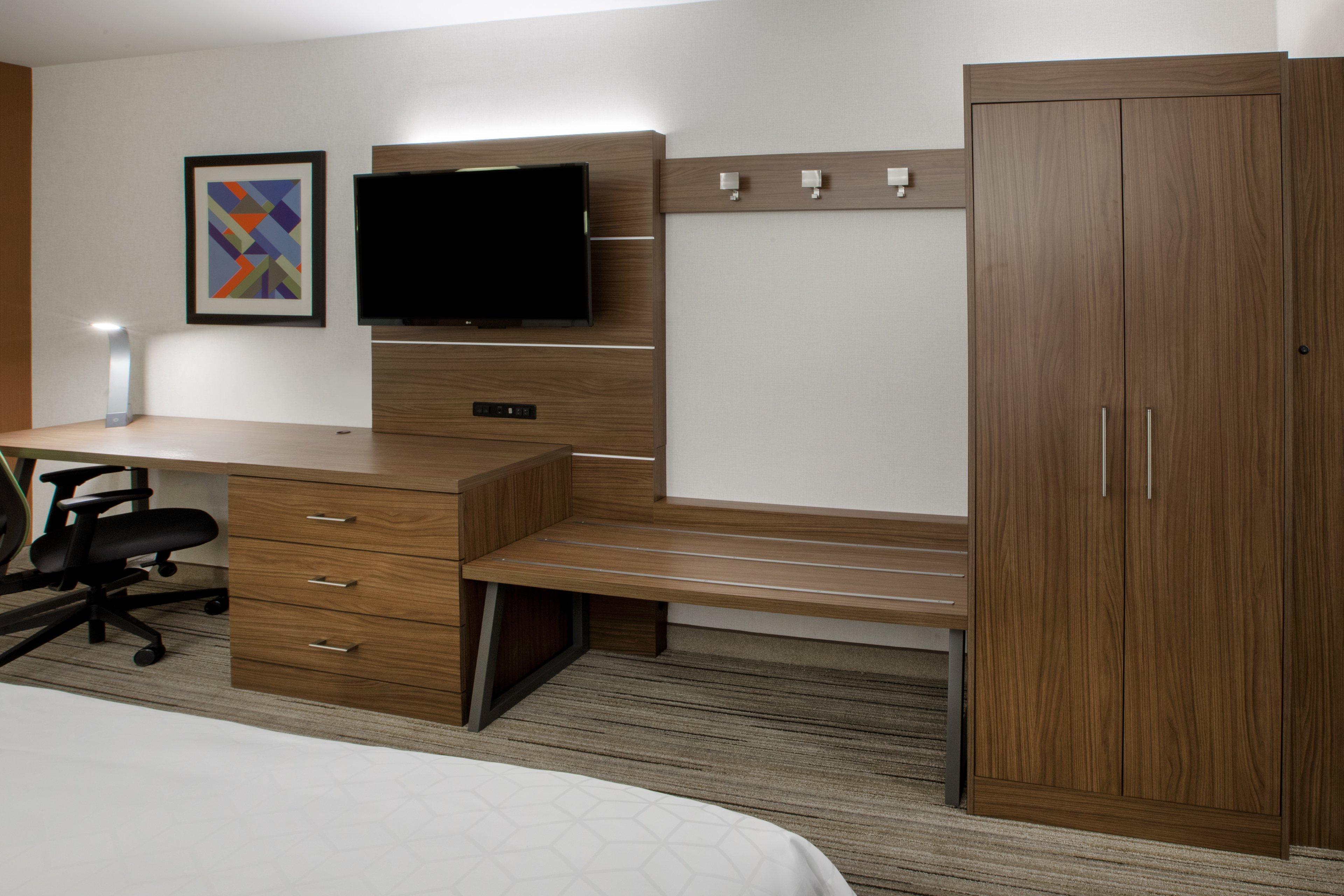 Holiday Inn Express Hotel & Suites Boston - Marlboro By Ihg Hudson Exterior photo