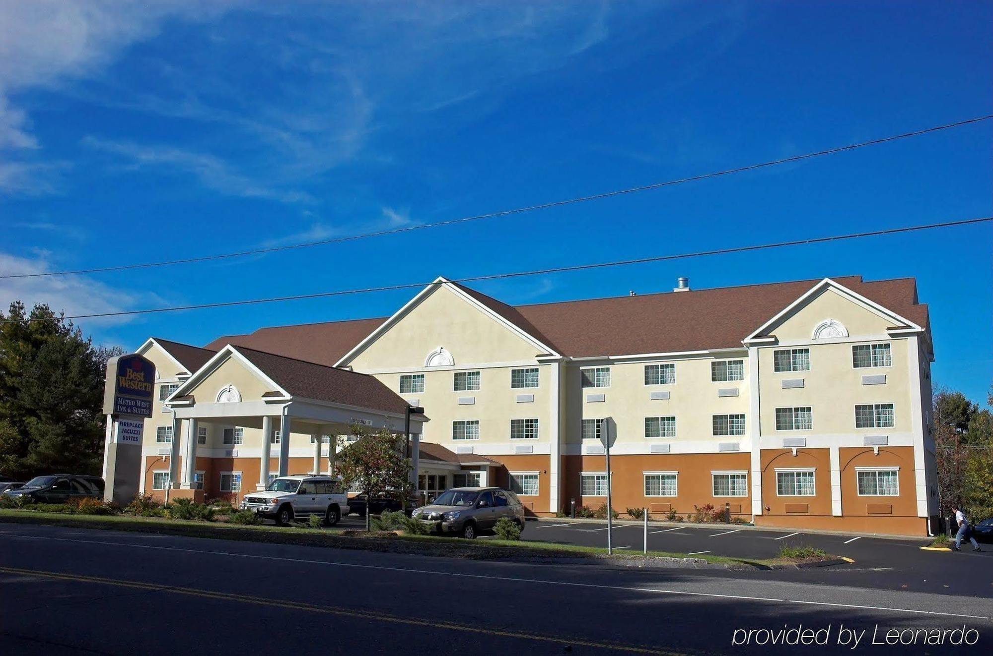 Holiday Inn Express Hotel & Suites Boston - Marlboro By Ihg Hudson Exterior photo